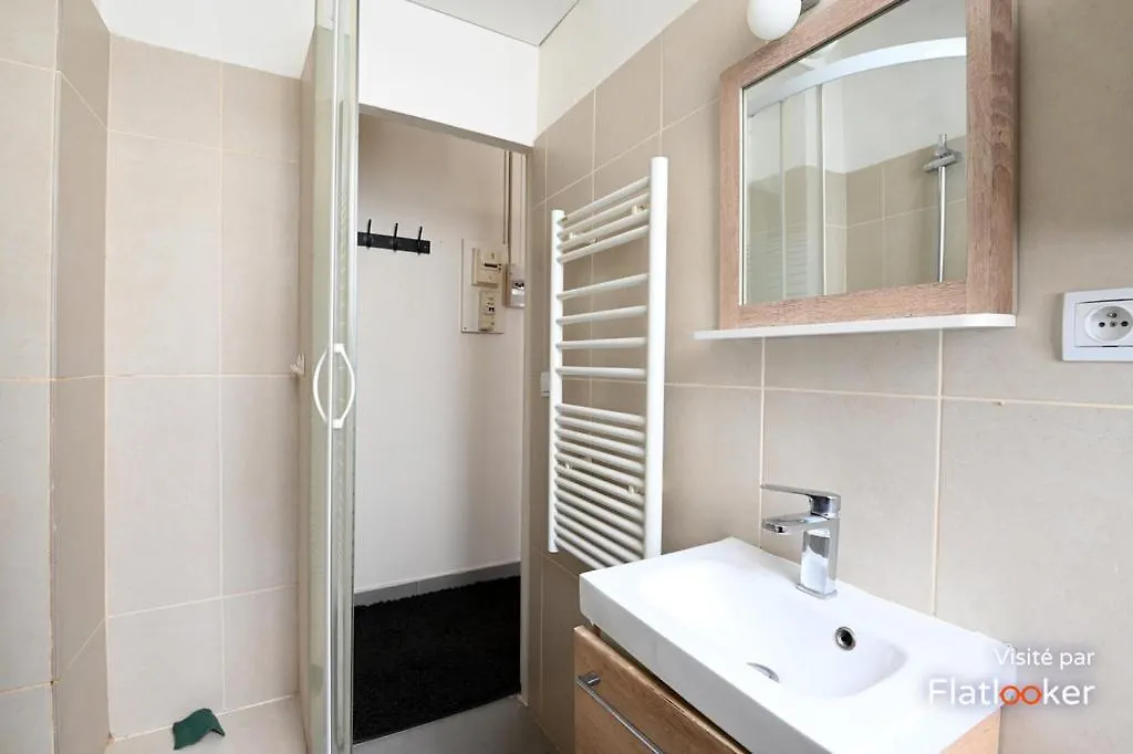 Apartment Appartement Paris 20
